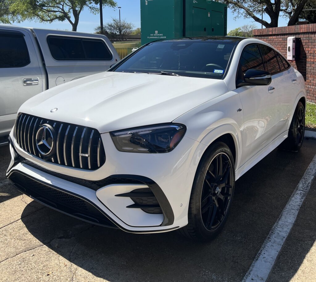 wheel cleaning tire shine service exterior detailing exterior detail and wax interior stain removal